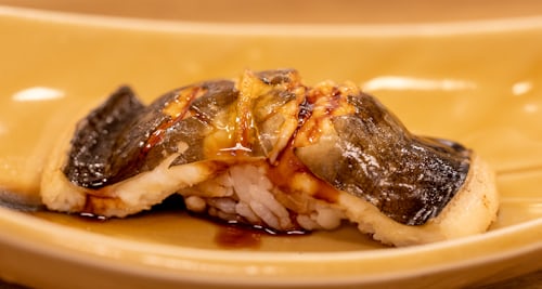 Rape salvaje con emulsión de azafrán