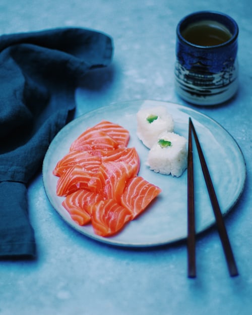 Sashimi de salmón